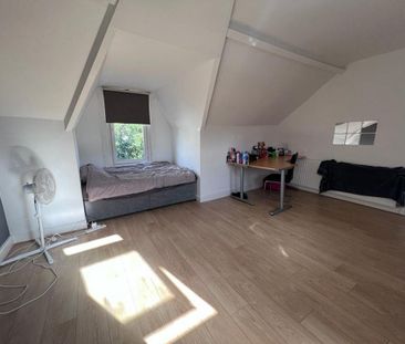 6 bedroom terraced house to rent - Photo 5