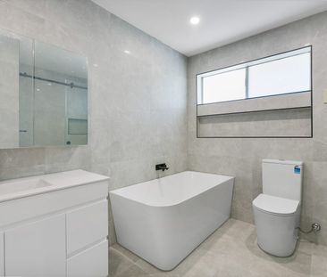 Freshly Renovated Home in the Heart of Sunshine West - Photo 6