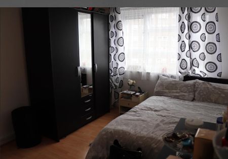 2 Bed Flat, Thealby Lawn, LS9 - Photo 2