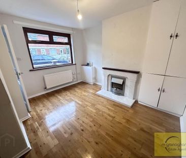 35 Beechmount Crescent, Belfast, BT12 7NJ - Photo 3