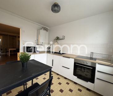 Location Appartement 5 pièces 84,75 m² - Photo 1