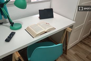 almeria, Andalusia 04007