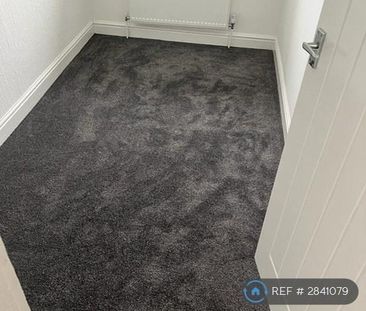 2 bedroom end of terrace house to rent - Photo 6