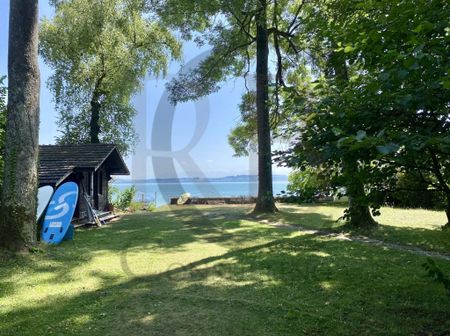 Lakefront villa with a spacious garden - Foto 3