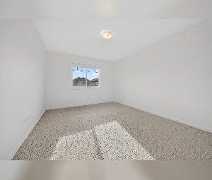 Charlesworth 3 Bed 2.5 Bath Duplex SE Edmonton - Photo 4