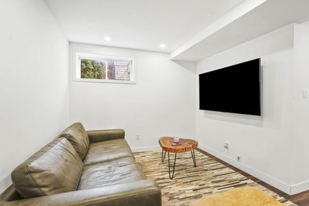 🔥 Bachelor entièrement rénové meublé 🏠 - Photo 3