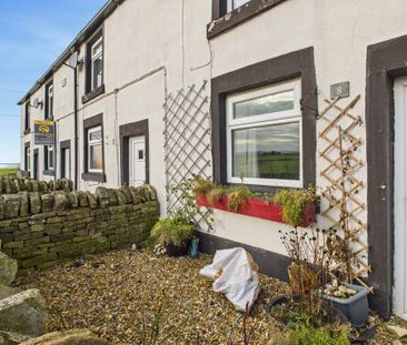 2 bedroom cottage to rent - Photo 2