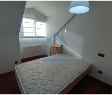 Ático de alquiler en O Milladoiro - Photo 2