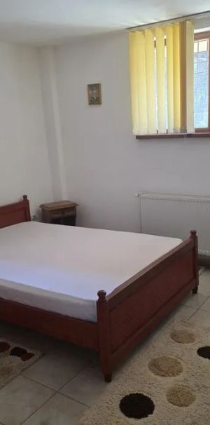 Inchiriez garsoniera spatioasa in Craiova - Fotografie 1