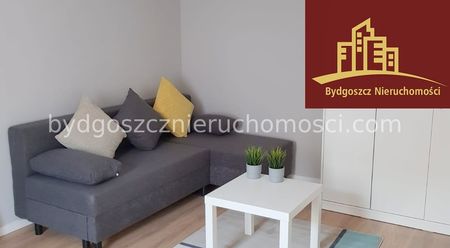 Do wynajęcia tania kawalerka w Centrum - 29m2 - Zdjęcie 2