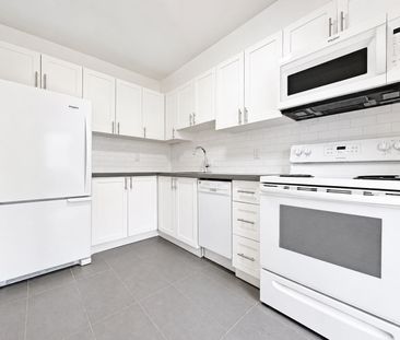For Lease - 10 Shallmar Boulevard Unit# 202, Toronto, Ontario - Photo 4