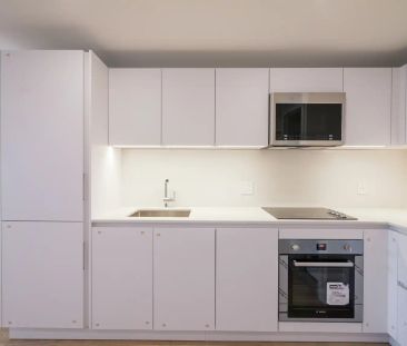 3460 Rue Durocher — 1 Bedroom - unit 1104 - Photo 3