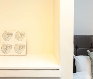 The Birches Room 4 - Photo 3