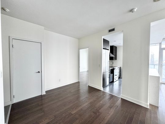 For Lease - 1 Market Street Unit# 2710, Toronto, Ontario - Photo 1