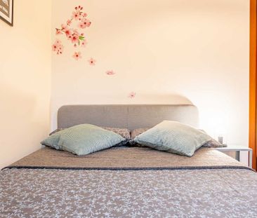 Via Ippocrate, Milan, Lombardy 20161 - Photo 1