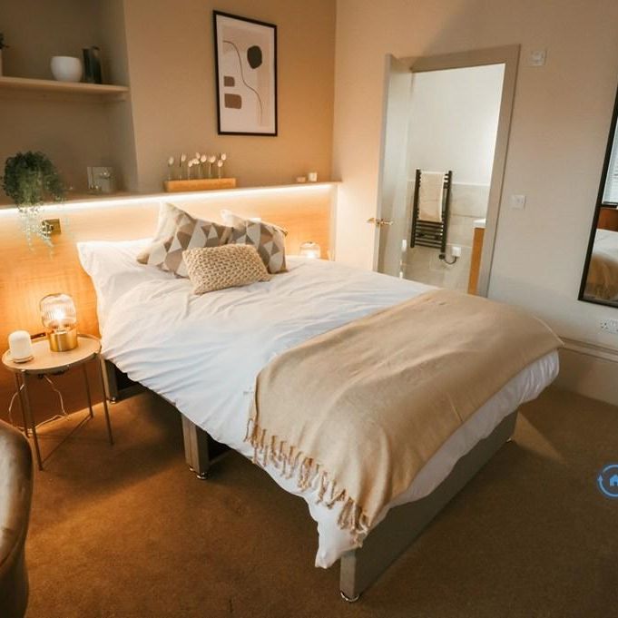 1 bedroom in a house share to rent - Photo 1