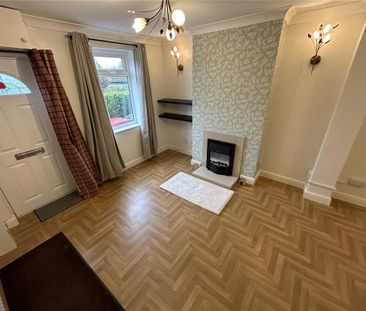 2 bedroom terraced house to rent - Photo 4