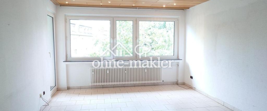Lichtdurchflutete 3-Zimmerwohnung mit Balkon gepflegter Wohnlage - Foto 1