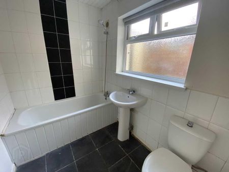 107 Hyndford Street, Beersbridge Road, Belfast, BT5 5JF - Photo 2