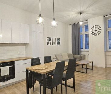 Mieszkanie dwupokojowe w odnowionej kamienicy - Фото 2