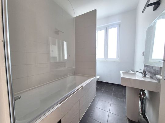 Location Appartement 2 pièces 50m² ROUBAIX 59100 - Photo 1