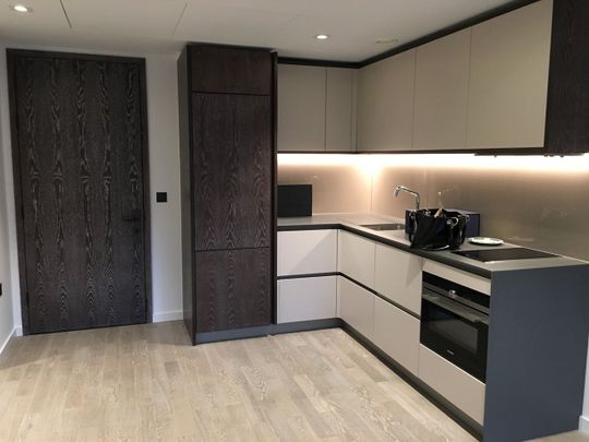 1 Bed Flat, Faraday House, SW11 - Photo 1