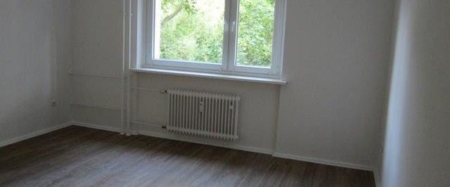 Frisch saniert: 2-Zimmer-Wohnung mit guter Anbindung - Foto 1