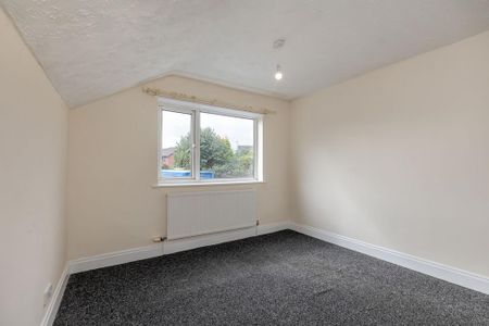 3 bedroom end of terrace house to rent - Photo 5