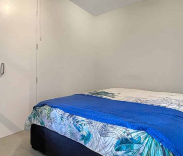 Welcome to apartment 204 in Detroit Apartments - Photo 2