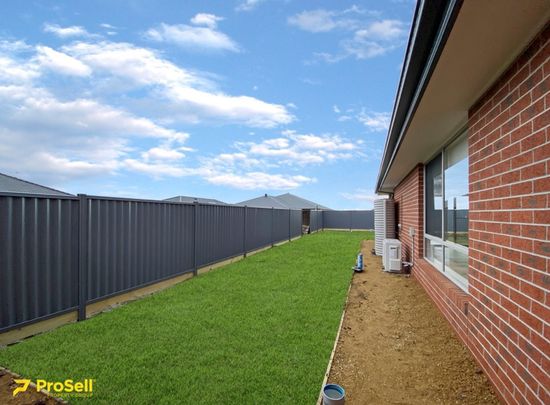 85 Lugano Avenue, Alfredton - Photo 1