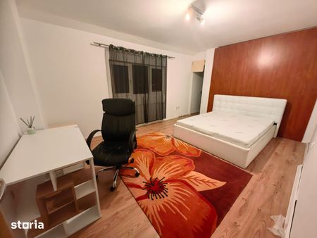 Recent renovat! Ap. 3 camere, bloc nou, loc de parcare - Photo 4