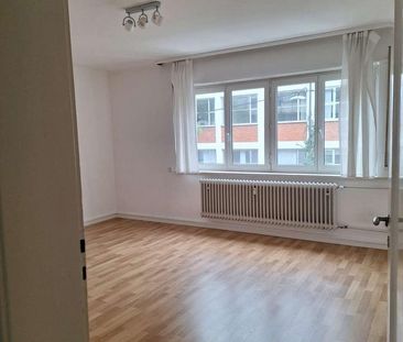 Helles Zimmer in 3er-WG in Stuttgart-Ost - Foto 1