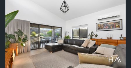 Executive Living at Its Finest - Photo 2