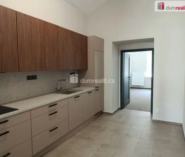 Velmi hezký byt 1+1 po rekonstrukci, Praha 5 – Smíchov - Fotografie 2