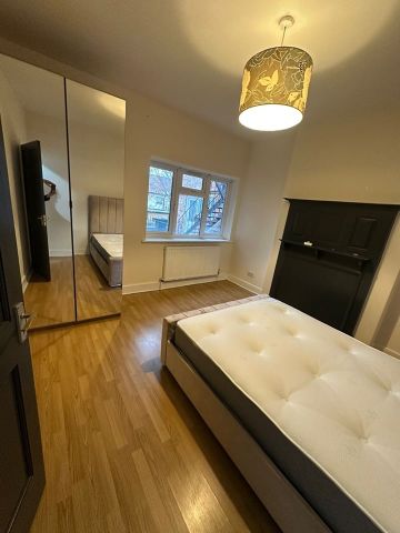 3 Bed Flat, Ealing Park Mansions, W5 - Photo 5