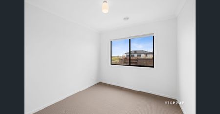 Spacious Family Living in the Heart of Harpley Estate！ - Photo 2