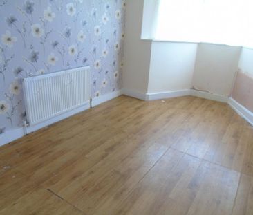 2 bedroom bungalow to rent - Photo 1