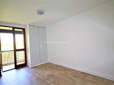 Location Appartement 3 pièces 75 m2 à Martigues - Photo 2