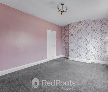 3 bed terraced house to rent in South Elmsall, West Yorkshire, WF9 - Photo 6