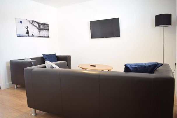 2 bedroom townhouse to rent - Photo 1