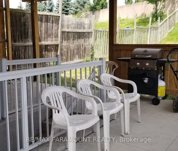 For Lease - 39 Seahorse Avenue, Brampton, Ontario - Photo 5