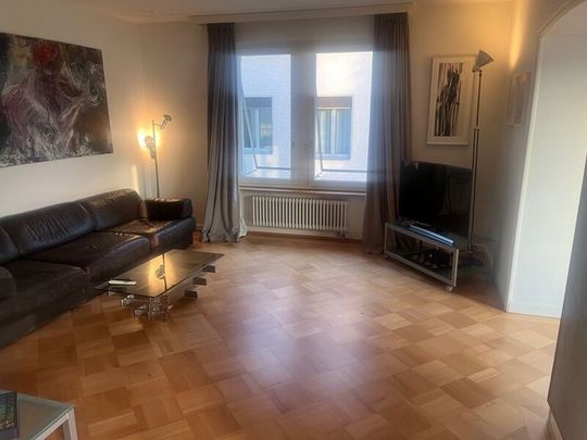 41/2-ROOM APARTMENT IN ZOLLIKON (ZH), FURNISHED, TEMPORARY - Photo 1