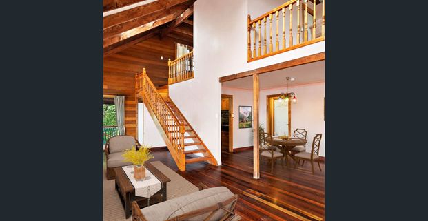 TOP LEVEL ONLY. - Photo 1