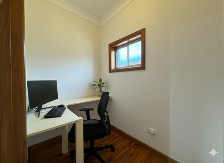 MULTI LIVING FAMILY HOME! - Photo 3