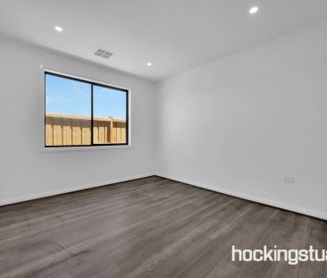 Beautiful family home in Beveridge - Photo 3