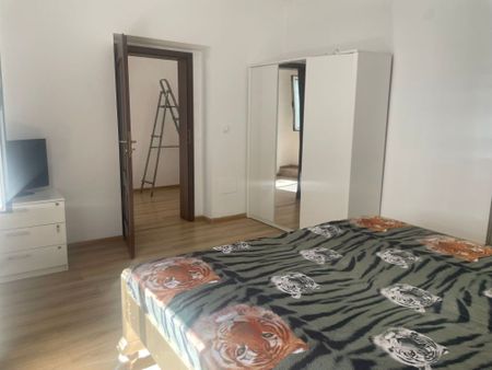 Casa de inchiriat - 200 mp - 6 dormitoare - Str. Tecuci - Fotografie 4