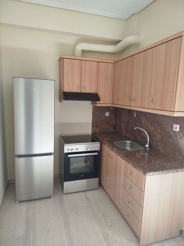 Studio/Γκαρσονιέρα για ενοικίαση - Καρδίτσα, - Φωτογραφία 3
