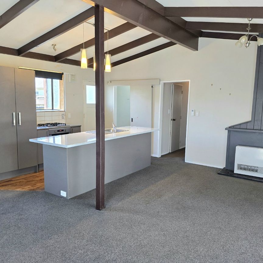 Lovely Home in Oxford Terrace - Photo 1