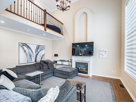 For Lease - 122 Spring Azure Crescent, Oakville, Ontario - Photo 3