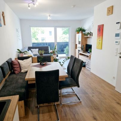 Neuwertige Wohnung im Zentrum von Hagenberg II große Loggia II Einbauküche - Foto 1